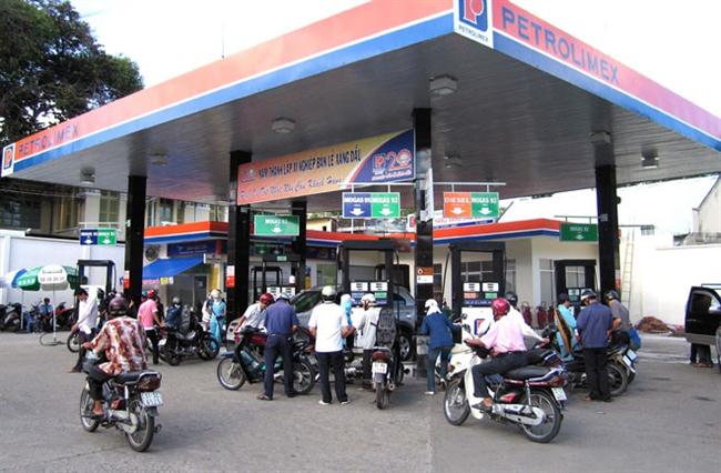Nâng thuế môi trường cho xăng sẽ gây tiêu cực đến toàn bộ nền kinh tế