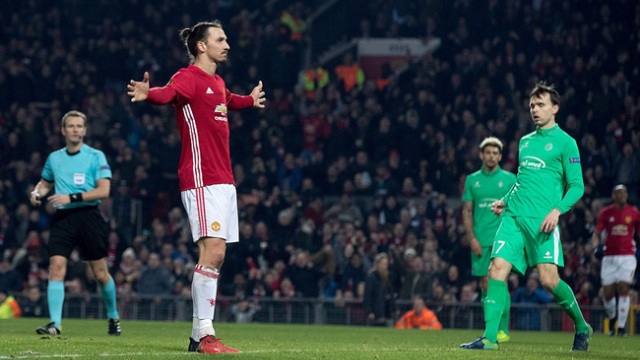 MU - St. Etienne: Màn trình diễn chói sáng của Ibrahimovic