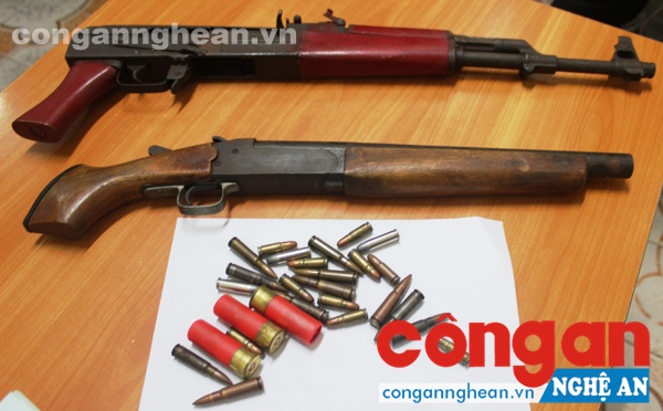 Tang vật súng, đạn bị thu giữ