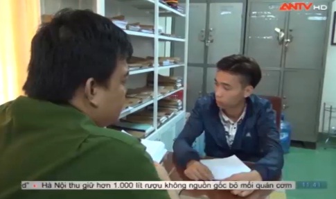 Phụ nữ đi đêm, bất cẩn có ngày gặp...cướp