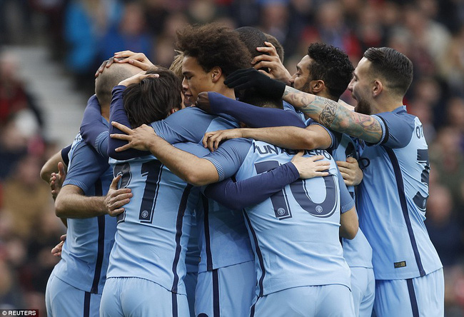 Thắng nhẹ Middlesbrough, Man City giành quyền vào bán kết