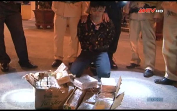 Bắt 73 bánh heroin tại Lạng Sơn