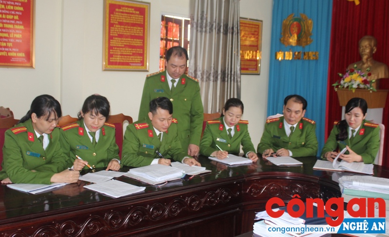 Làm tốt công tác quản lý, khai thác nghiệp vụ chuyên môn
