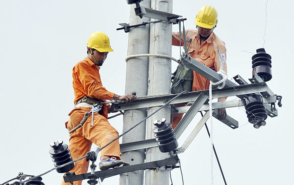 Giá điện sẽ được điều chỉnh 6 tháng/lần