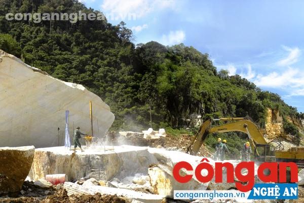 Xử phạt nhiều đơn vị khai thác khoáng sản ở huyện Quỳ Hợp