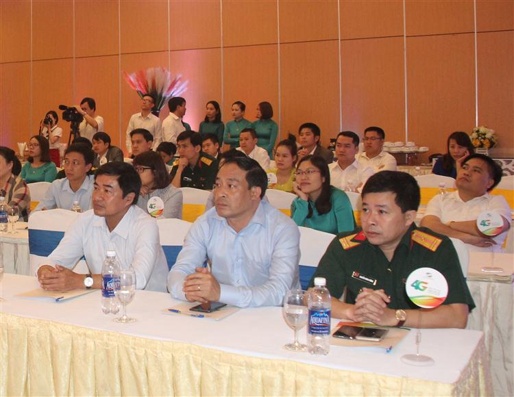 Các đại biểu tham dự