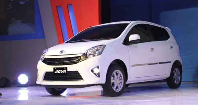 Toyota giá 