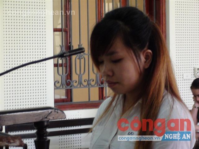 Lừa người cùng bản bán sang Trung Quốc