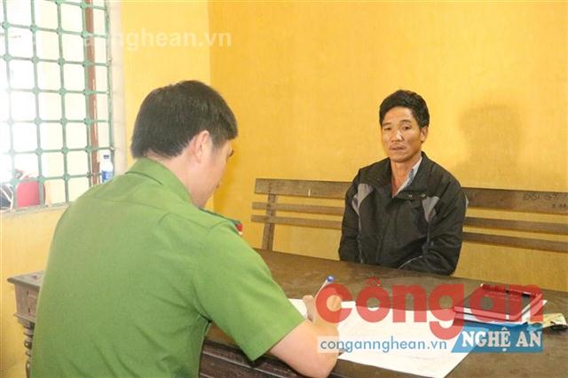 Khởi tố đối tượng đột nhập tiệm vàng trộm cắp tài sản