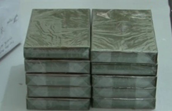Bắt đối tượng đang bán 10 bánh hêrôin