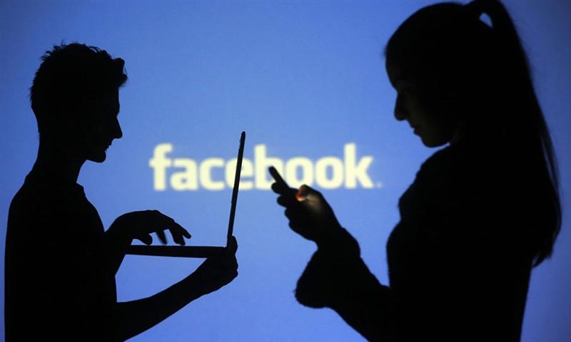 Thuê 3.000 người theo dõi… facebook