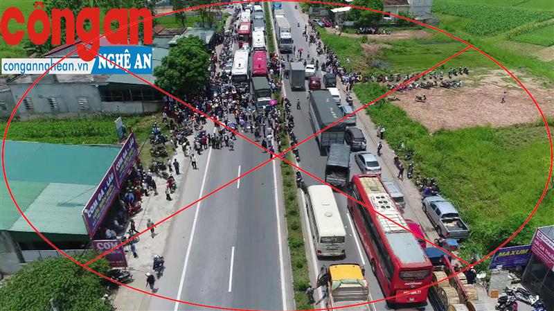 Linh mục Nguyễn Đình Thục lại kích động các đối tượng quá khích chặn QL1A tại Nghệ An