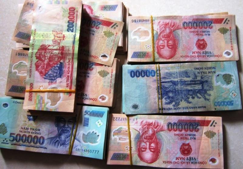 Tang vật tiền mặt thu giữ tại chiếu bạc