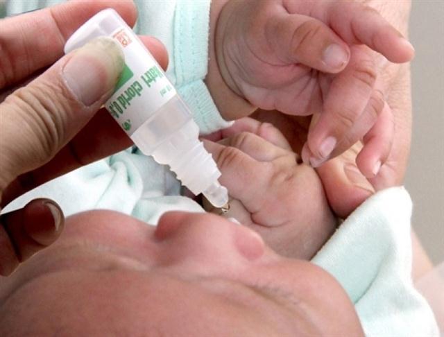 Nước muối sinh lý: Không thể dùng tùy tiện