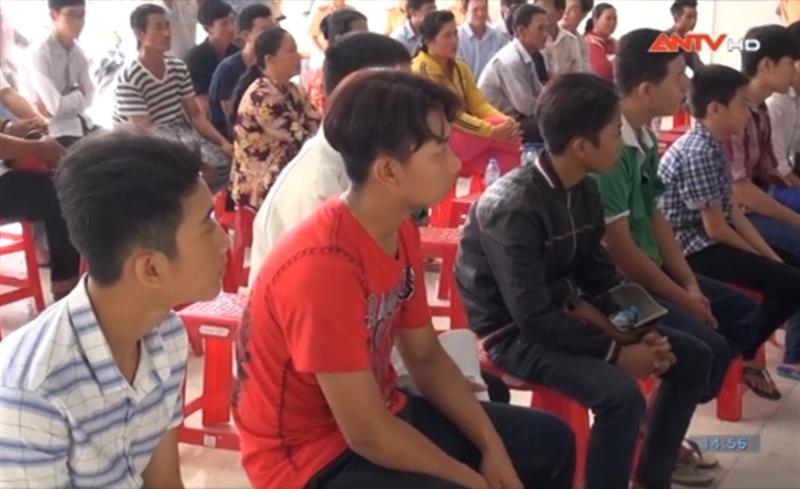 Xử phạt 76 đối tượng đua xe, cổ vũ đua xe trái phép