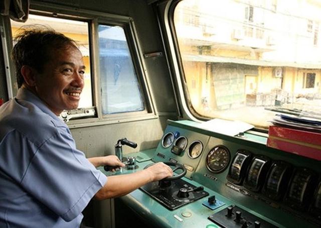 Tài xế tàu hỏa - nghề ngồi 'ghế nóng'