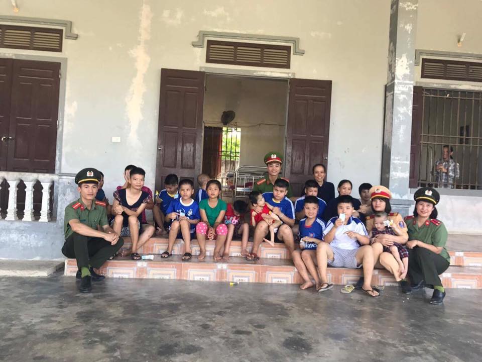 Các hoạt động này được duy trì thường xuyên và trở thành nét đẹp truyền thống của Công an các đơn vị địa phương
