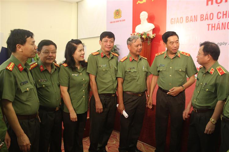 Hội nghị giao ban báo chí CAND