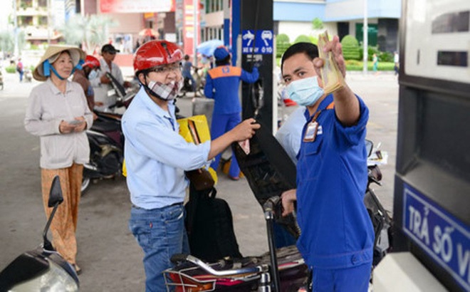 Giá xăng dầu đồng loạt tăng nhẹ