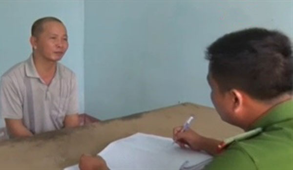 Cầm theo nhiều tiền đến nhà em trai nhận kết buồn