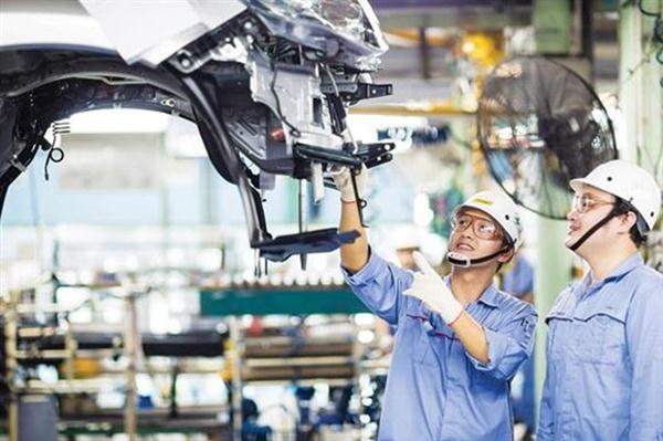 Dự thảo điều kiện sản xuất ô tô: Can thiệp quyền tự do kinh doanh?