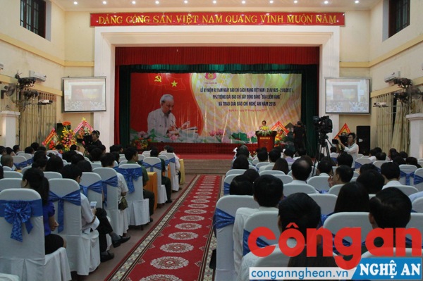Toàn cảnh buổi lễ