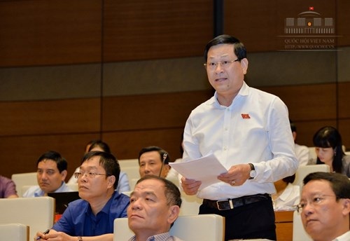Thảo luận, thông qua nhiều nội dung quan trọng