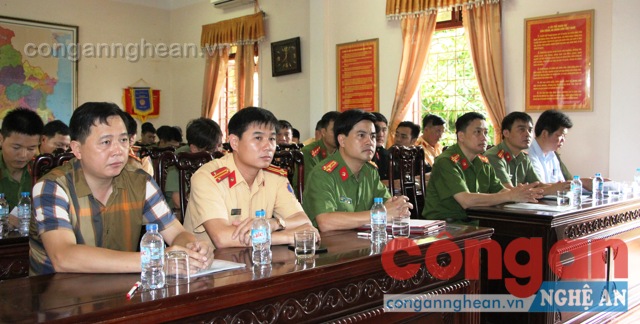 Đại biểu dự khai mạc khóa tập huấn