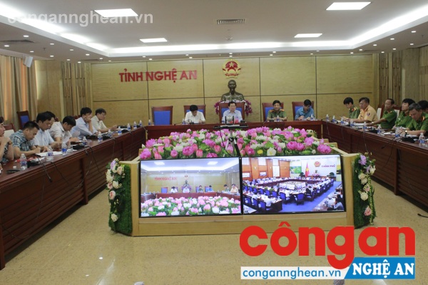 Hội nghị trực tuyến về tăng cường quản lý hoạt động khai thác, kinh doanh cát, sỏi