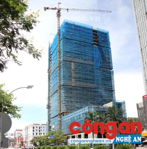 Cần kiên quyết xử lý vụ việc 'Cấp phép 26 tầng, xây dựng nhà 28 tầng'