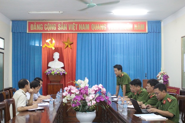 Đoàn kiểm tra thông báo các nội dung kiểm tra tại cơ sở