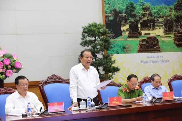 Đánh trúng đầu nậu, xử lý nghiêm các hành vi buôn lậu, gian lận thương mại