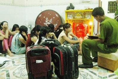 Cạm bẫy buôn người và những cuộc giải cứu ngoạn mục