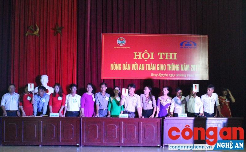 Hưng Nguyên: Hội thi Nông dân với ATGT