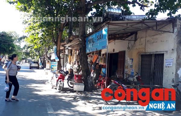 Vị trí Khu tập thể tiếp giáp mặt đường Cao Xuân Huy