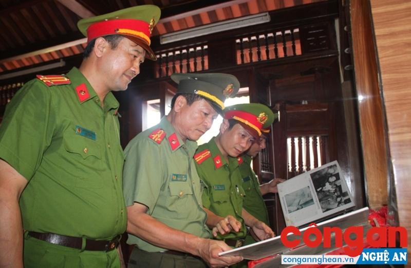 Tham quan Nhà tưởng niệm đồng chí Trần Quốc Hoàn