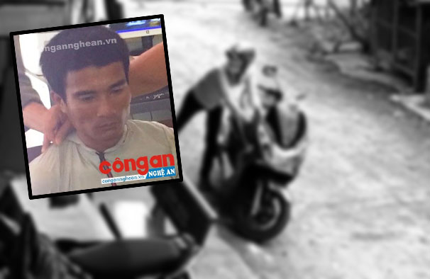 Đi mua cây cảnh, 'tiện thể' trộm xe máy