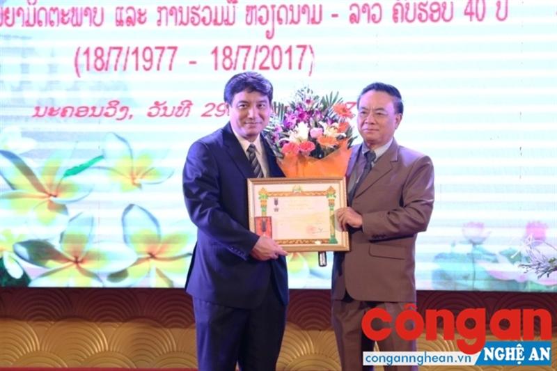 Nghệ An: Kỷ niệm 55 năm Ngày thiết lập quan hệ Ngoại giao Việt Nam – Lào