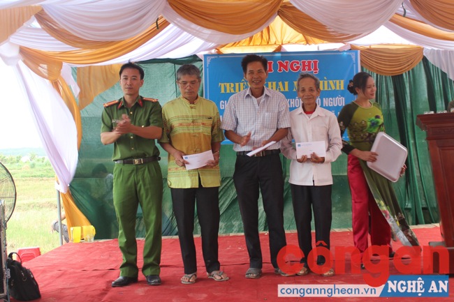 Ra mắt Mô hình Giáo họ bình yên không có người vi phạm pháp luật và TNXH