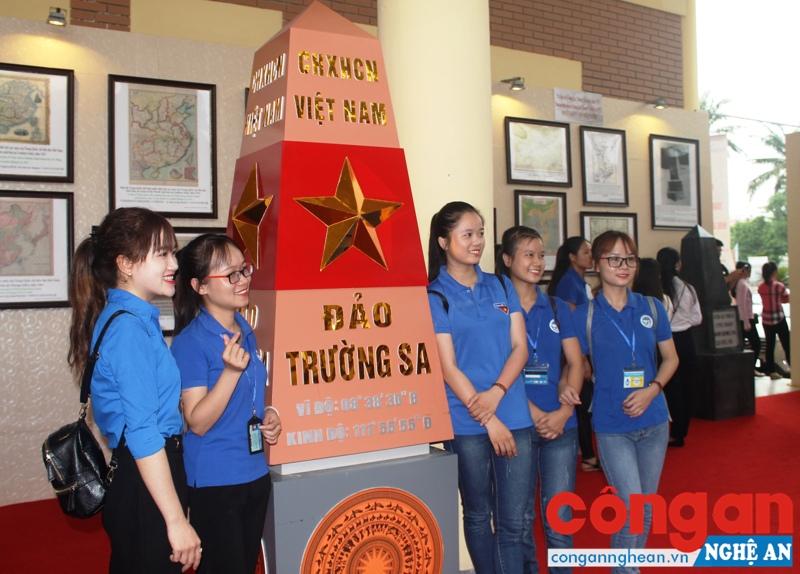 Hoàng Sa, Trường Sa của Việt Nam: Những bằng chứng lịch sử và pháp lý