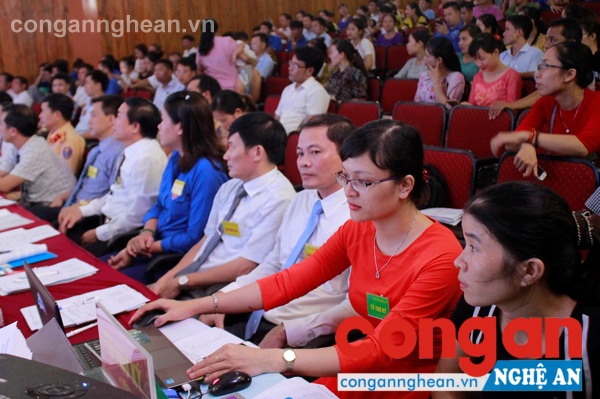 Tổ Thư ký giúp việc hội thi