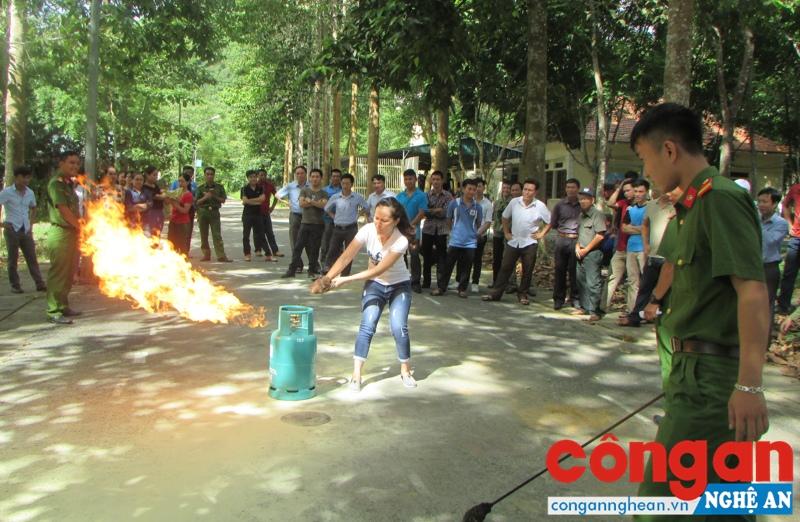 Đảm bảo an toàn phòng cháy và cứu nạn, cứu hộ trên tuyến