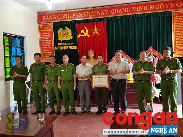 Trao thưởng Công an, Biên phòng khám phá các vụ án ma túy