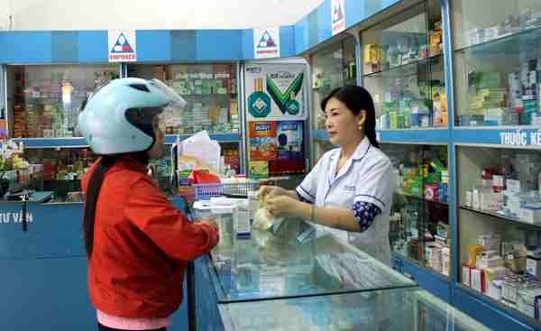 Dân vô tư mua kháng sinh không cần đơn thuốc