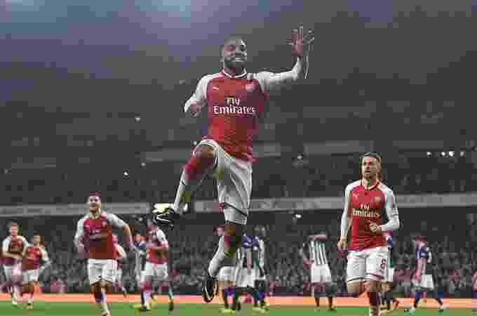 Sao 'mờ' tỏa sáng, Arsenal hạ WestBrom 2 bàn