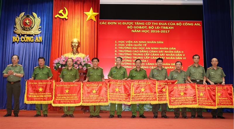 Đổi mới, nâng cao chất lượng giáo dục, đào tạo trong Công an nhân dân
