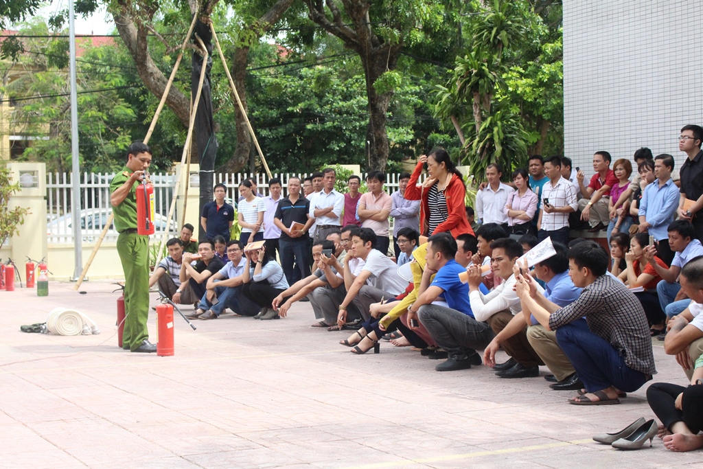 Các học viên được trang bị kiến thức lý thuyết và thực hành