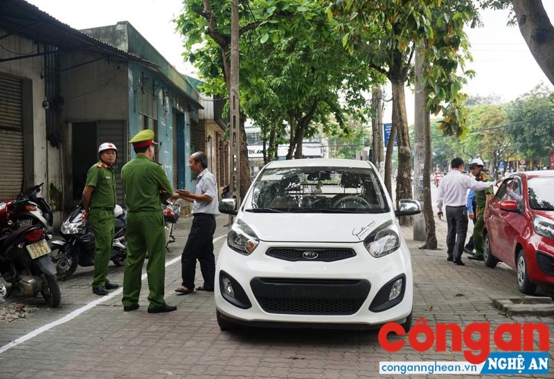 Phạt hành chính trên 360 triệu đồng từ kế hoạch giải tỏa hành lang, vỉa hè