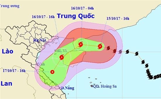 Bão Khanun kết hợp không khí lạnh tăng cường gây mưa lớn diện rộng