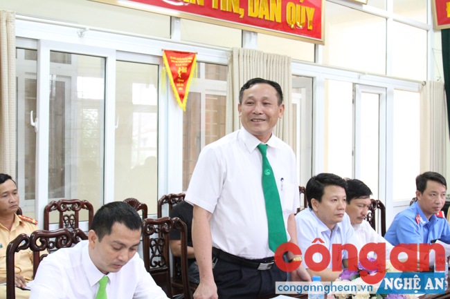 Đại diện hãng taxi Mai Linh nêu lên những thắc mắc trong quá trình xử phạt nguội